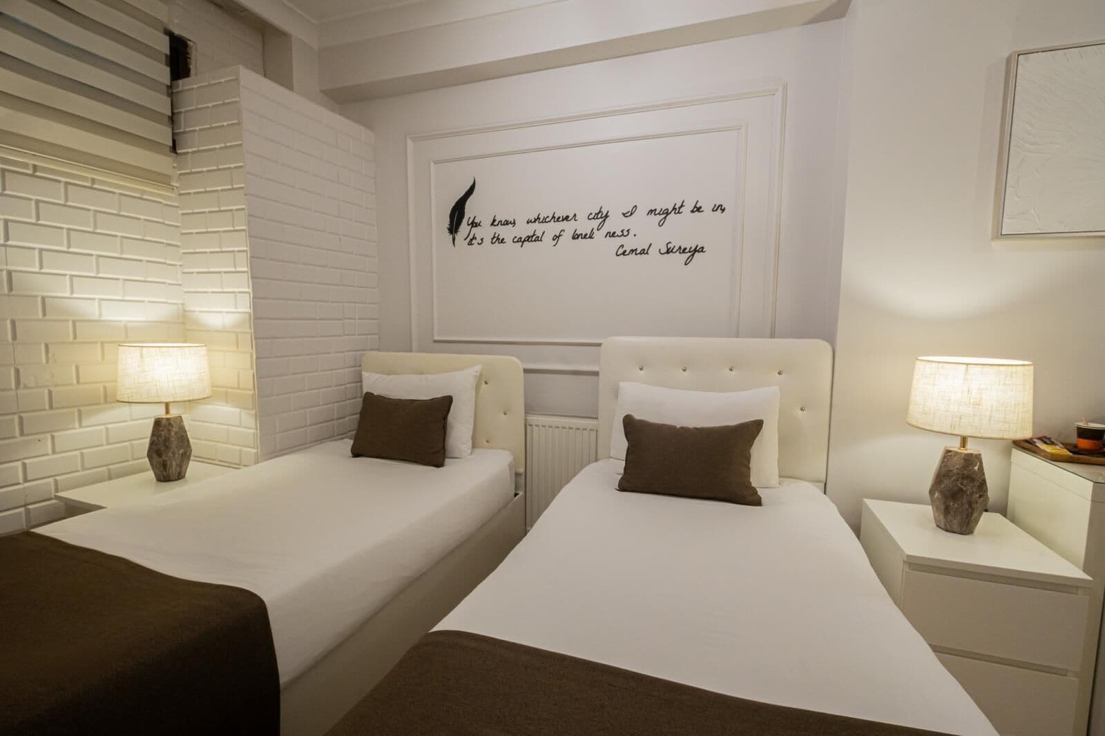 Economy Twin Room, Non Smoking | Egyptian cotton sheets, premium bedding, pillowtop beds, minibar