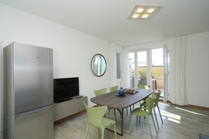 Apartment, 3 Bedrooms, Lake View | Living area | TV - Appartamenti Pratone (Garda)