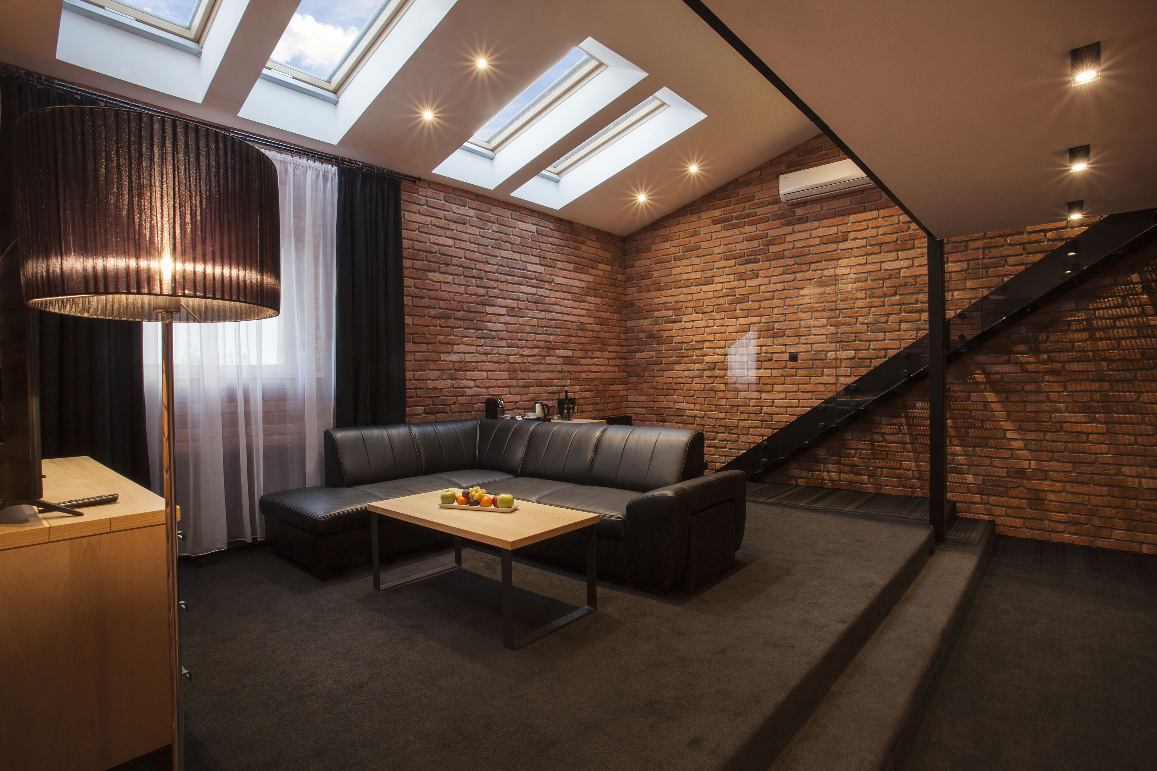 Sviitti, kaupunkinäköala (Main Market Square) | Olohuone | Taulutelevisio