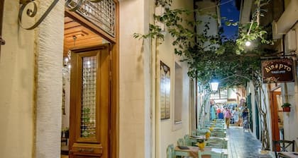 Leo Hotel