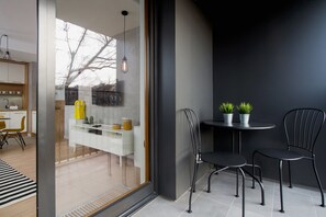 Departamento estándar, 2 habitaciones | Balcón