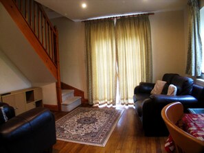 Living area - Lamphey Studios (Pembroke)