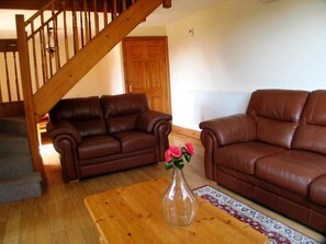 The Old Carthouse | Living area | Flat-screen TV - Lamphey Studios (Pembroke)