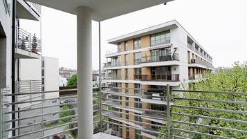 Departamento de lujo, 1 habitación, balcón | Balcón