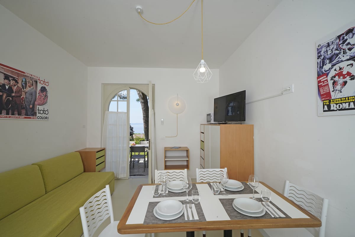 Superior Condo, 2 Bedrooms | Living area | 15-inch TV with digital channels