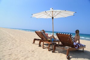 On the beach, scuba diving - Anilana Nilaveli (Nilaveli)