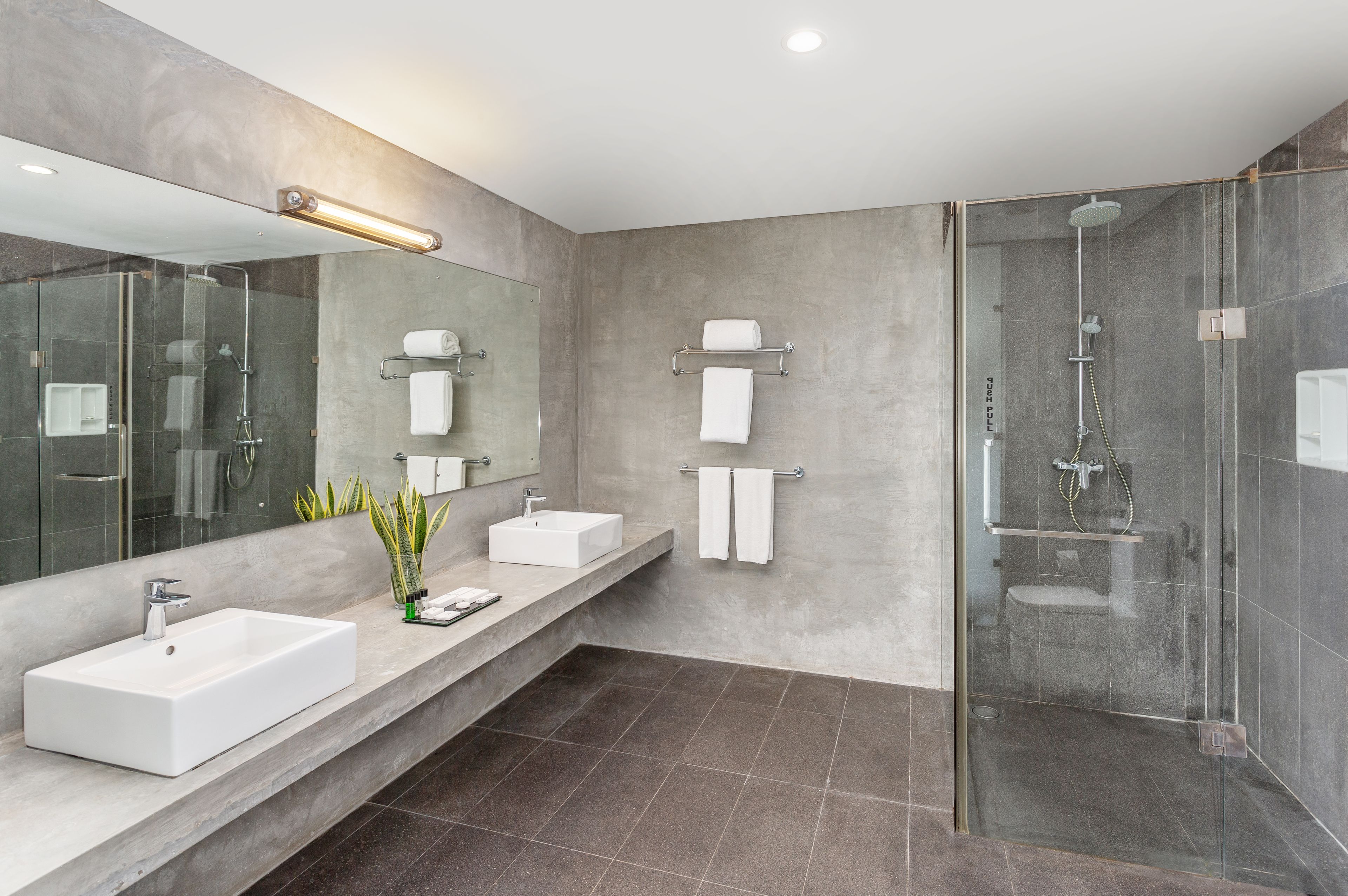 anilana lux suite | bathroom | shower, free toiletries, hair dryer, towels