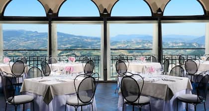Titano Suites