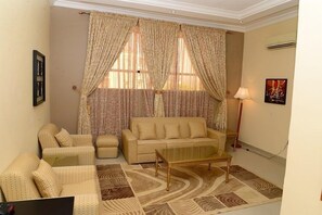 Sala de estar | Una televisión LCD