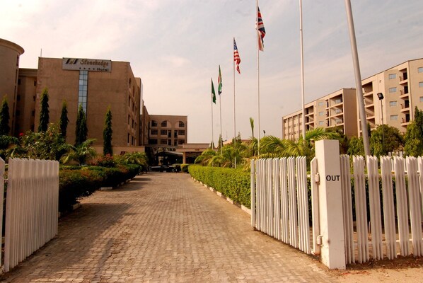 Courtyard -  De Best Prime Hotel Resort (Abuja)