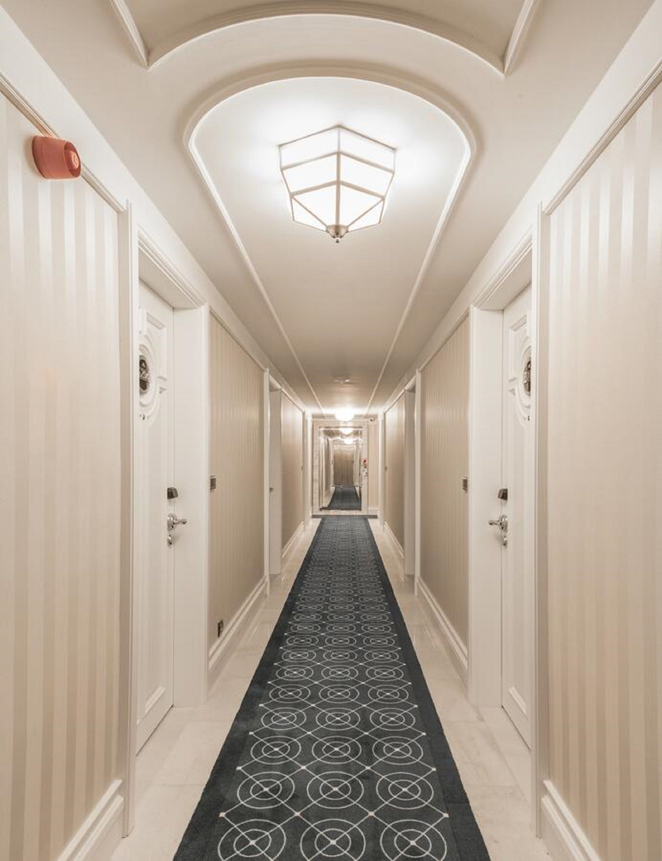 Photo - Metropolitan Hotels Taksim