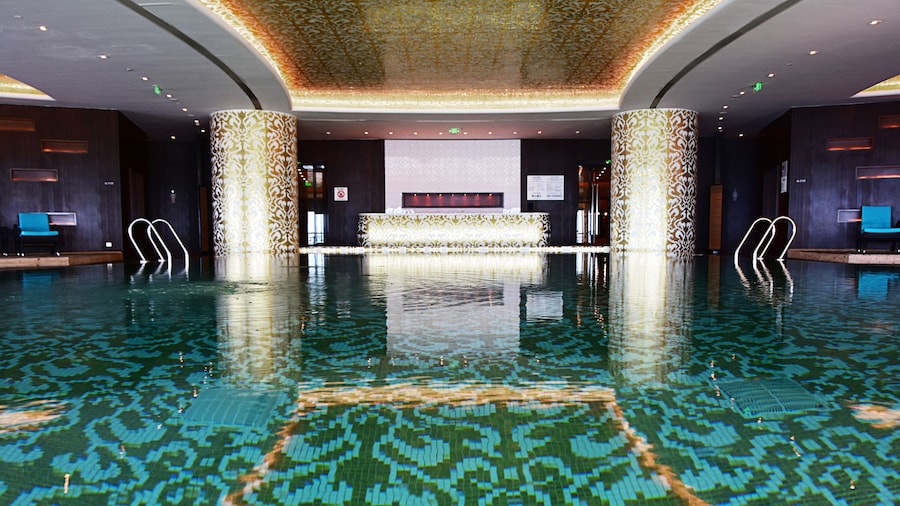 Sheraton Zhanjiang Hotel