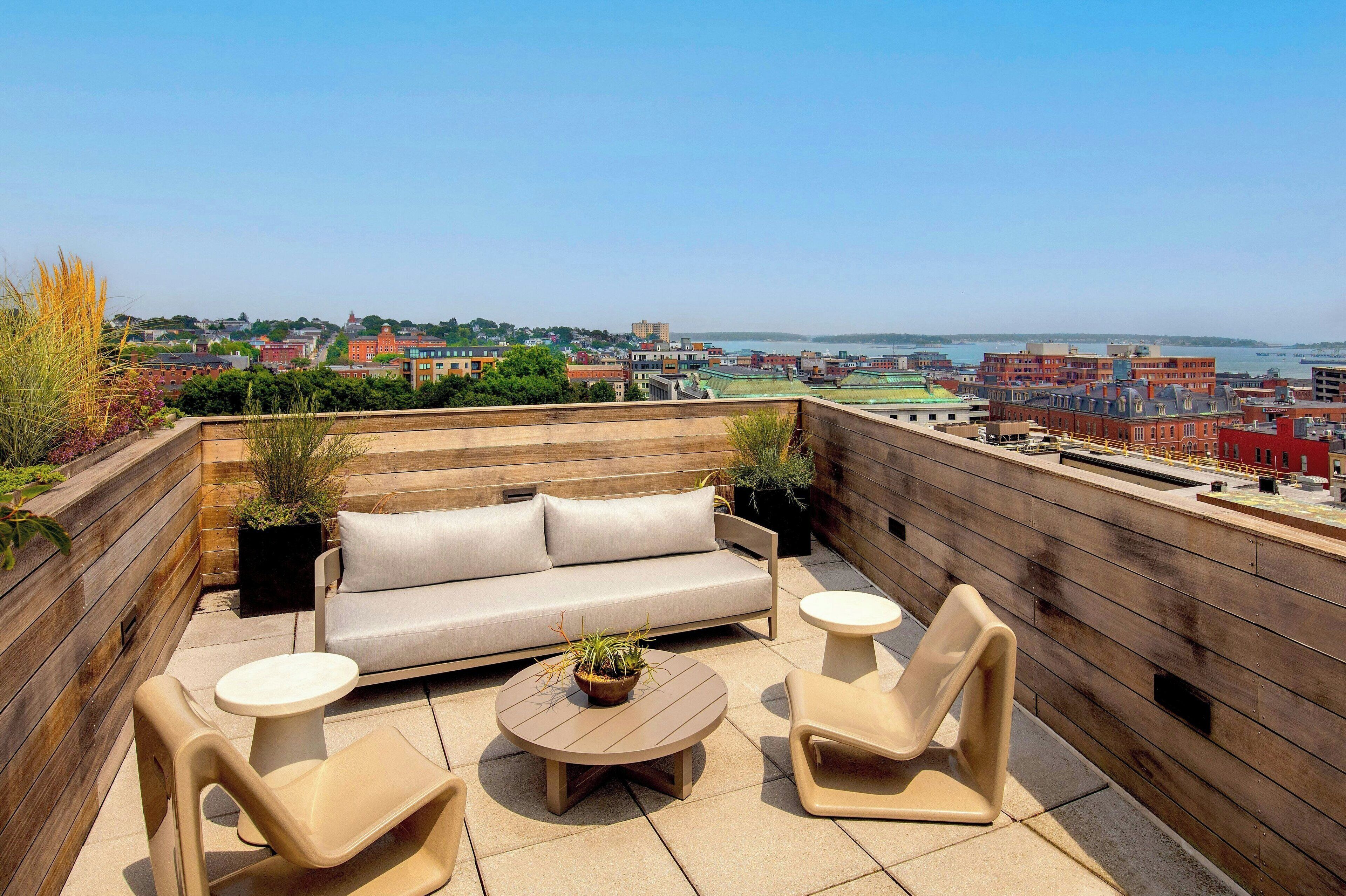 ห้องรอยัลสวีท, 1 ห้องนอน | ผ้าปูที่นอน Frette จากอิตาลี, เครื่องนอนป้องกันสารก่อภูมิแพ้