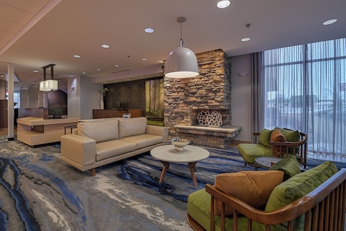 Fairfield Inn & Suites East Grand Forks