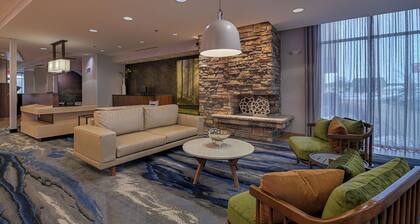 Fairfield Inn & Suites East Grand Forks