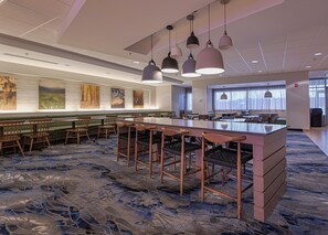 Bao gồm bữa sáng kiểu Âu hàng ngày 