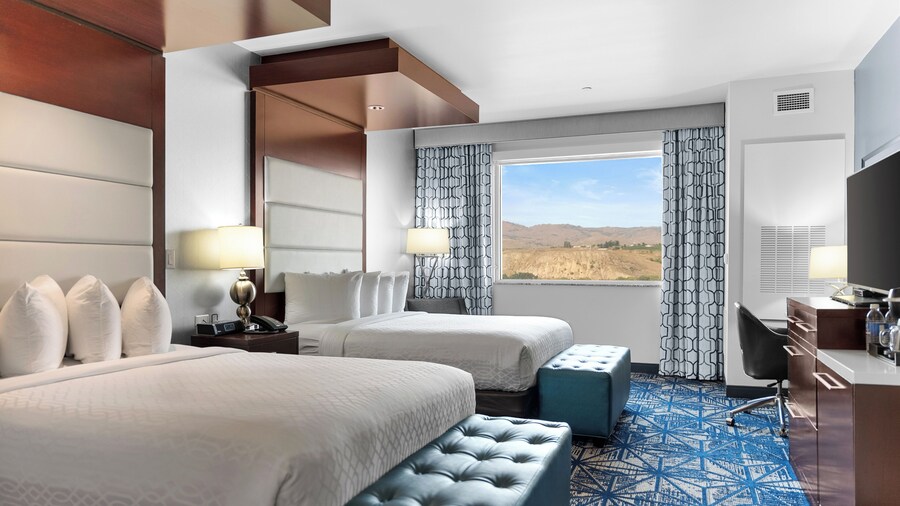 12 Tribes Omak Casino Hotel