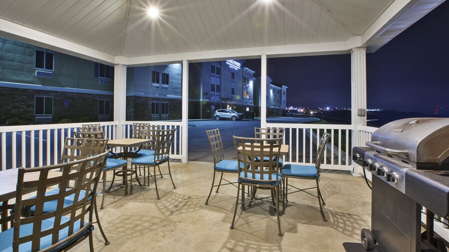 Candlewood Suites MORGANTOWN-UNIV WEST VIRGINIA by IHG