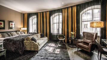 1 soveværelse, egyptiske bomuldslagner, premium-sengetøj, dundyner