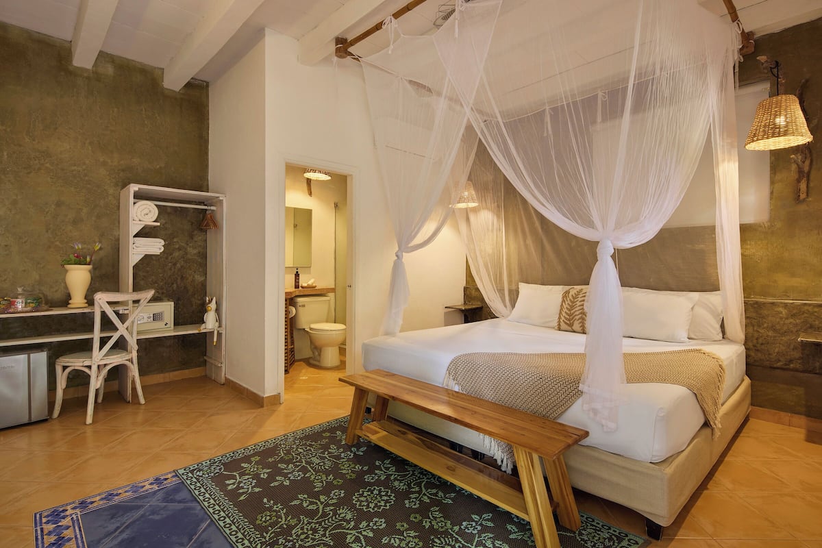 Habitación doble superior | 2 habitaciones, ropa de cama de alta calidad y minibar