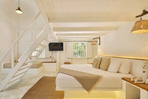 Bungalow Keluarga, 2 kamar tidur | Seprai premium, minibar, dan brankas