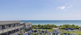 Hartmans' Briney Breezes Beach Resort