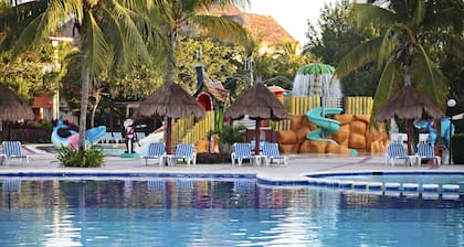 Bahia Principe Vacation Rentals - Quetzal - 1-Bedroom Apts