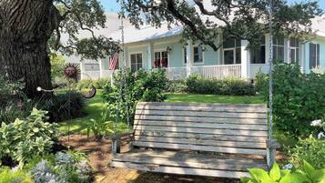 Bagian depan properti