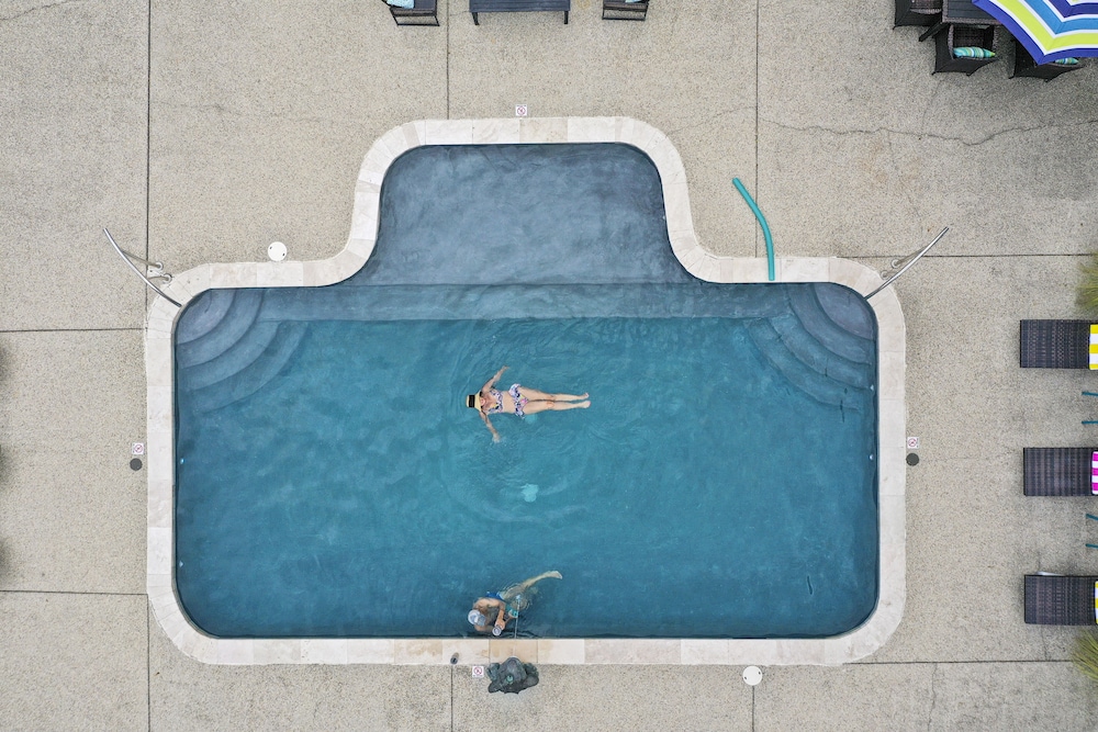 Bay Town Inn by null