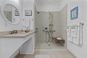 Premier Double Room, 2 Double Beds | Bathroom | Hair dryer, bathrobes, towels, soap