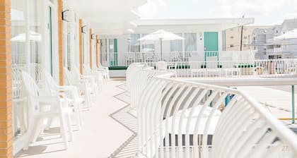 Biscayne Family Resort