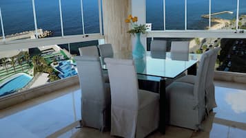 In-room dining