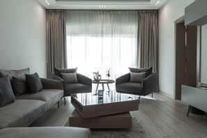 Executive Suite | Living area | Flat-screen TV, DVD player - Lahoya Homes (Beirut)