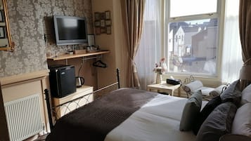 华丽双人房, 独立浴室 | 熨斗/熨板、免费 WiFi、床单