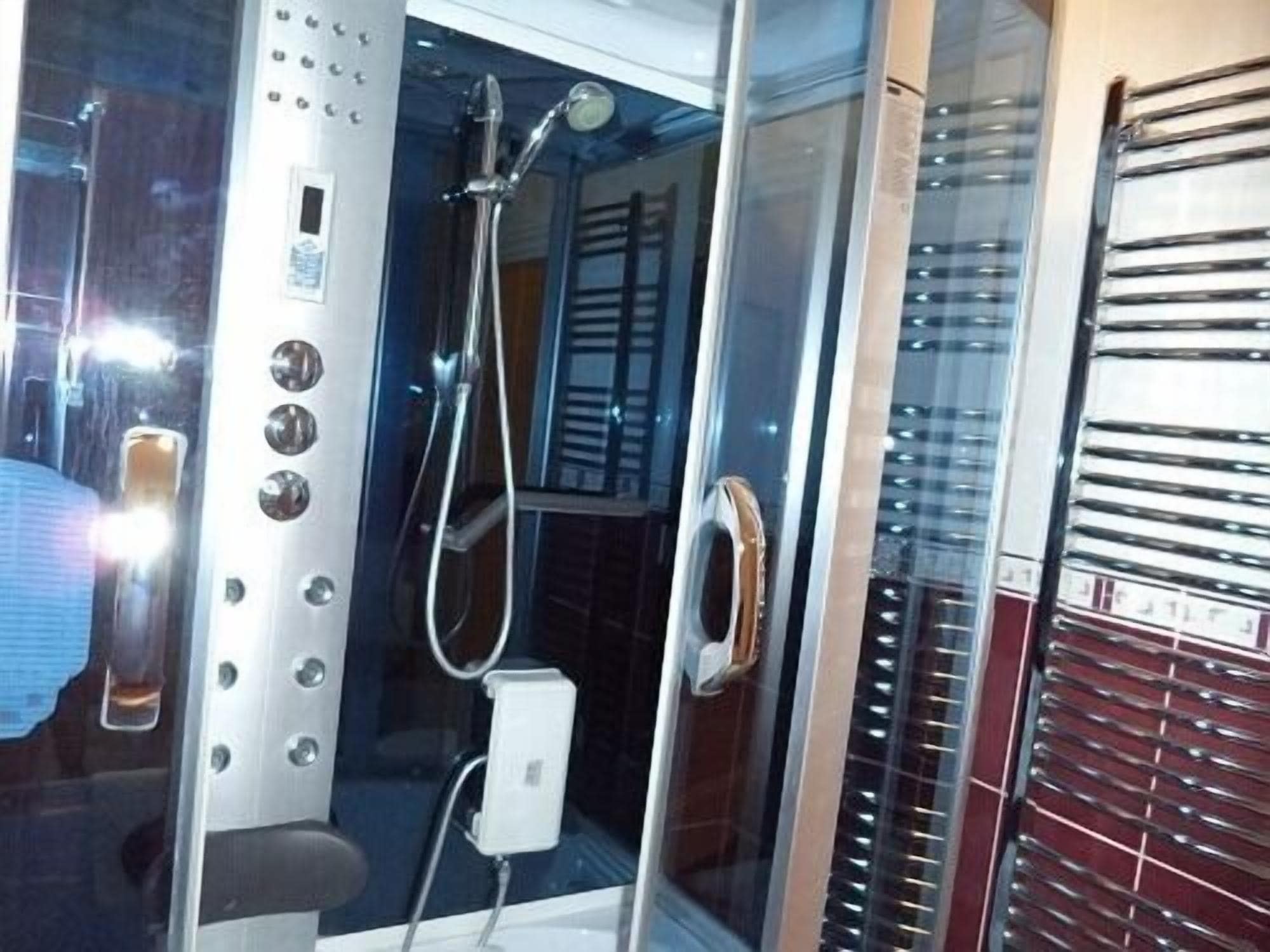 Executive Double Room, Ensuite, Sea View | Bathroom