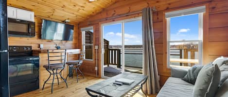 Premium Cabin, 1 Bedroom, Balcony, Lakeside | 1 bedroom, free WiFi