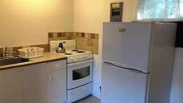 Deluxe-Zimmer, 2 Doppelbetten, Kochnische | Eigene Kochnische