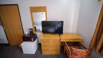 Suite, Non Smoking (1 King & 1 Queen) | Desk, iron/ironing board, free WiFi, bed sheets
