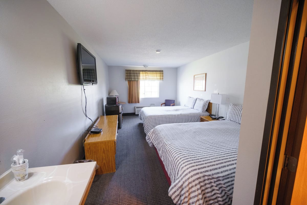 Suite, Multiple Beds, Non Smoking