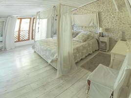 Cottage, Ensuite, Garden View | 1 bedroom, free WiFi