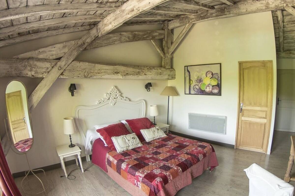Double Room, Private Bathroom | 1 bedroom, free WiFi