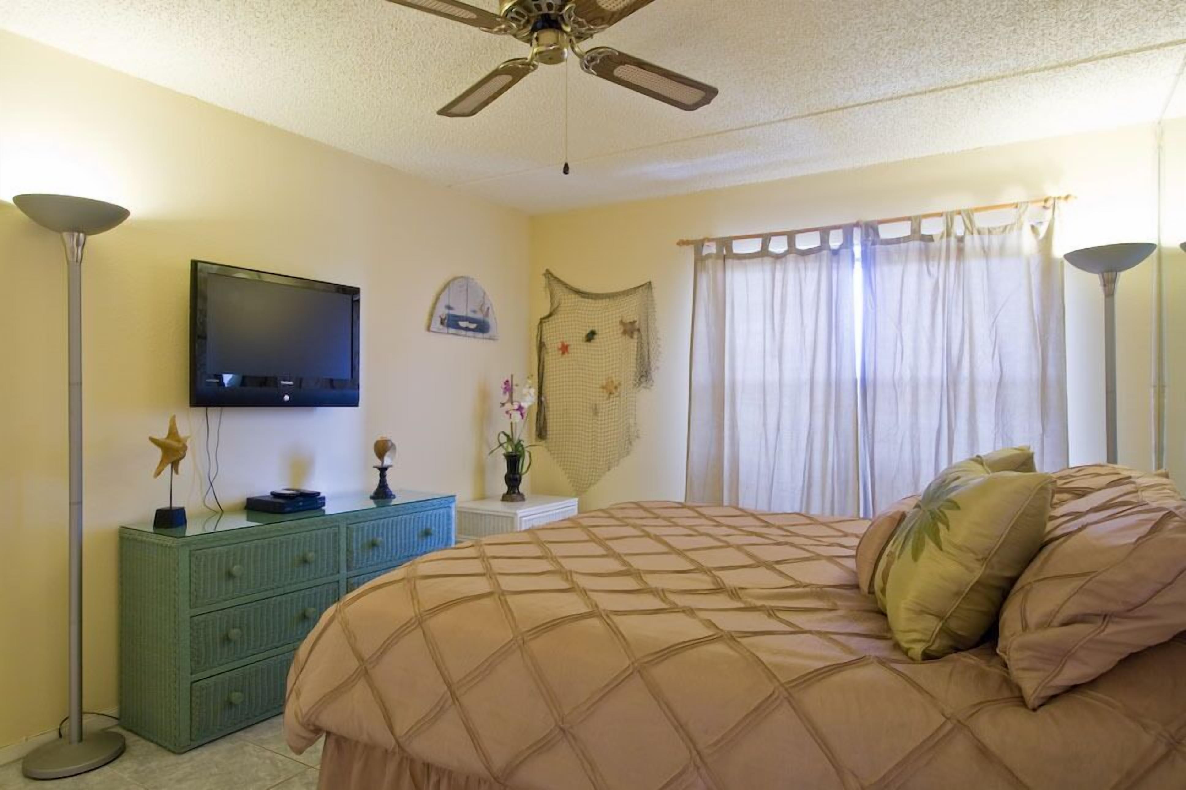 Condo, 1 Bedroom, Balcony | 1 bedroom, free WiFi