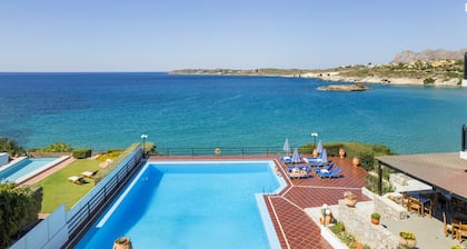 Lena Beach Hotel