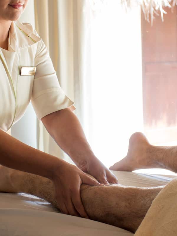 Couples treatment rooms, sauna, steam room, body treatments