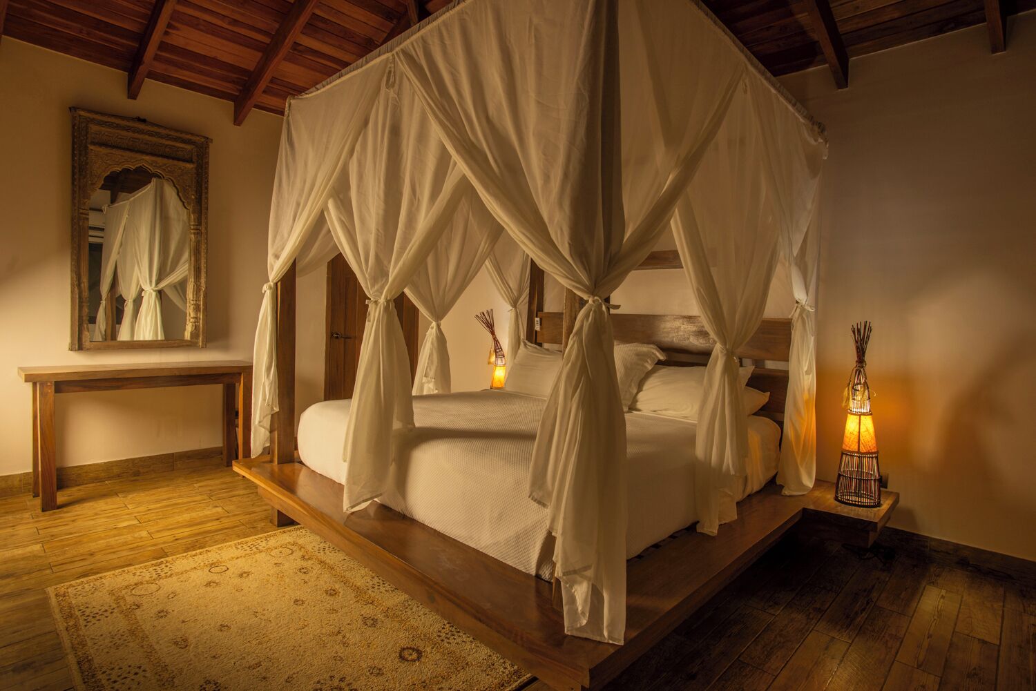 Bodhi House | Ropa de cama de alta calidad y caja de seguridad en la habitación 