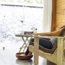 Body treatments, aromatherapy, deep-tissue massages, Swedish massages