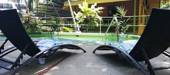 Paradise Inn