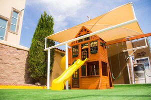 Área de juegos infantiles al aire libre