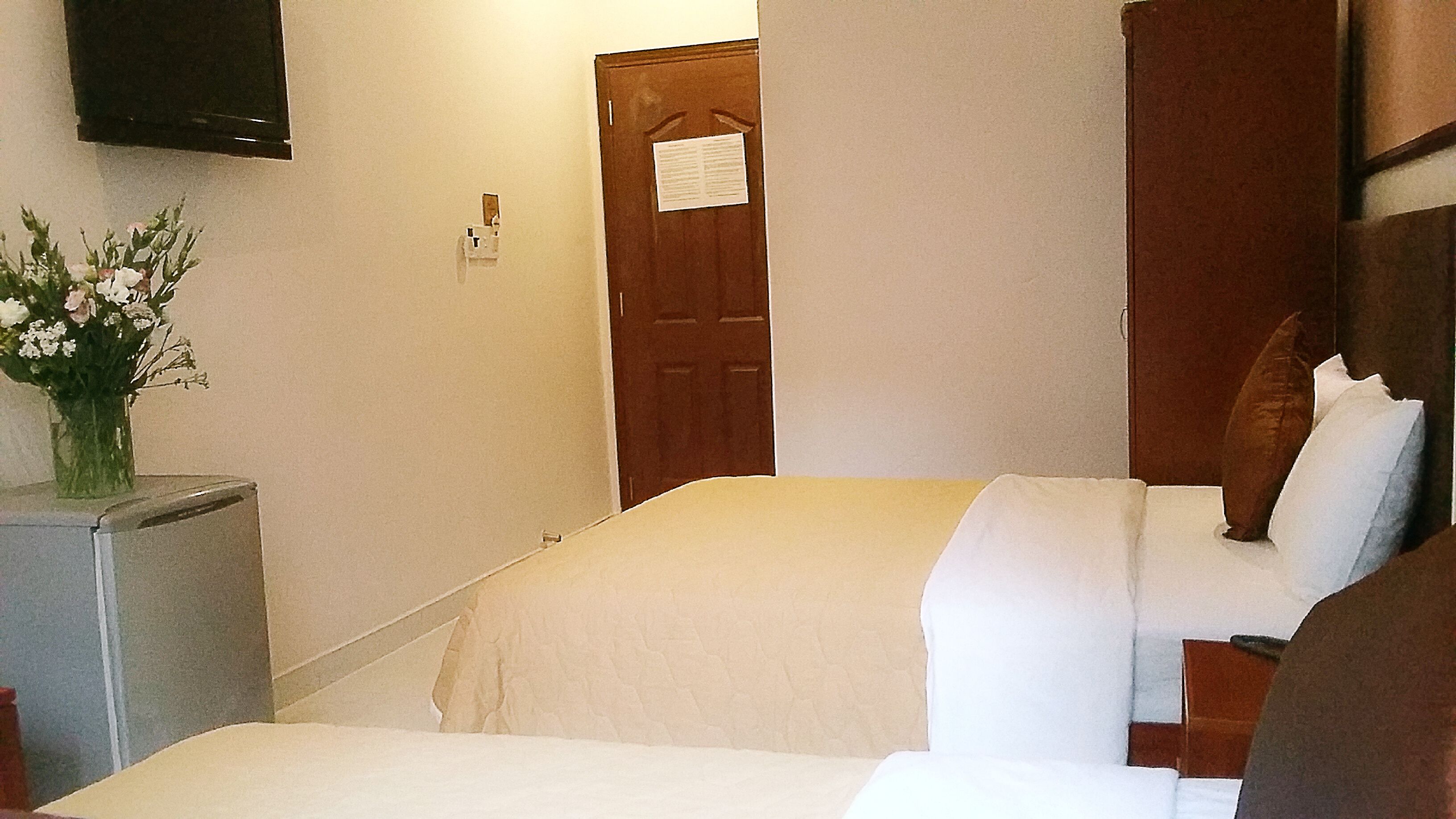 triple room | in-room safe, free wifi, bed sheets