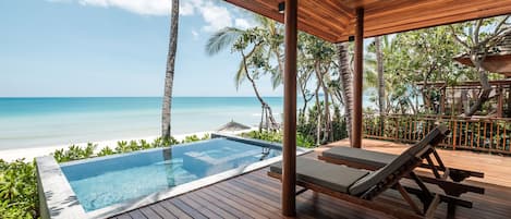 Beachfront villa, 1 Bedroom with private pool | Beach/ocean view